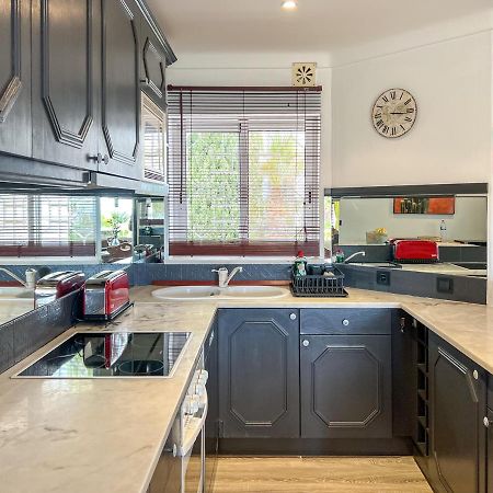 Lovely Apartment In Albufeira 2Bd 250M Beach Ocean View And Ac Wi-Fi Pool Экстерьер фото