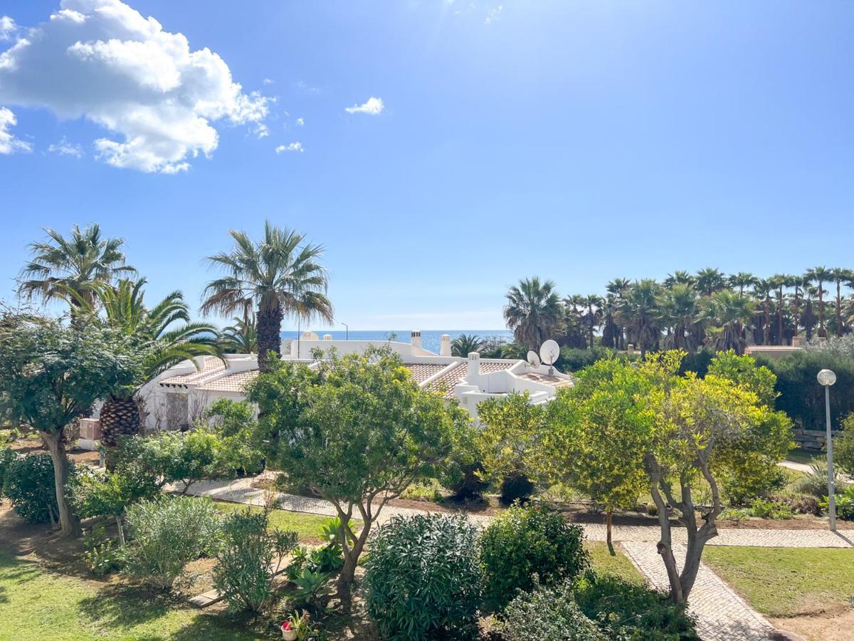 Lovely Apartment In Albufeira 2Bd 250M Beach Ocean View And Ac Wi-Fi Pool Экстерьер фото